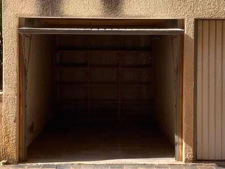 parking à louer