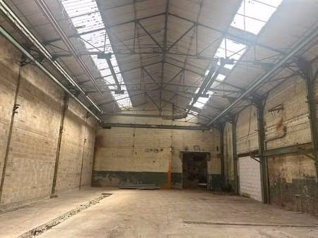 local d'activités à louer