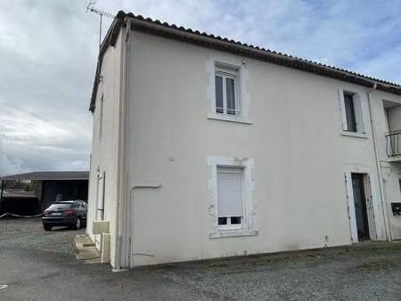 vente maison à saint-vincent-sterlanges (85110) : à vendre / 73m² saint-vincent-sterlanges