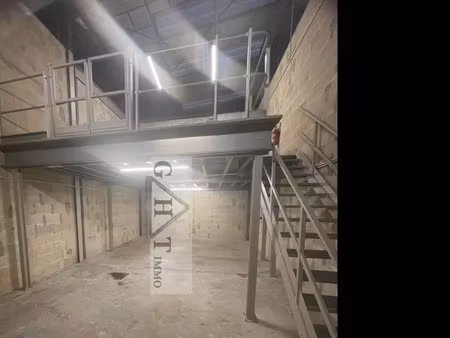 local d'activités à louer