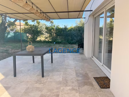 villa t4 recente de 88 m2 avec terrain arbore de 365m2 au ca