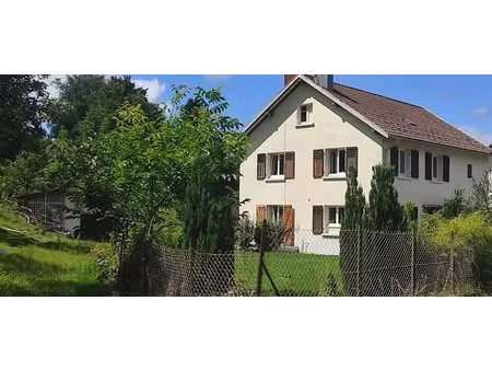 maison de 110m² sur 5652m² de terrain en bordure de ruisseau