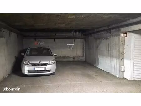 loue box dans un garage