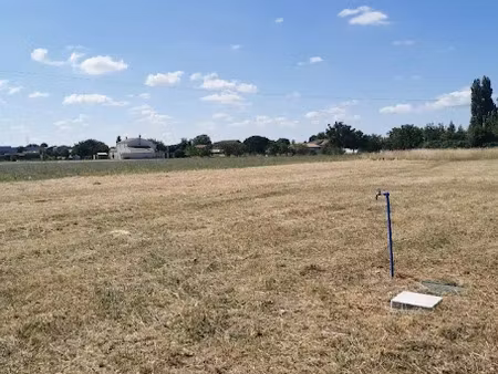 vente terrain 300 m² à nieulle-sur-seudre (17600)  45 450 €