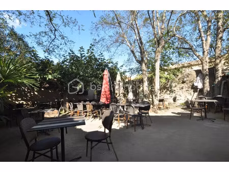 vente locaux professionnels 7 pièces 150 m² à remoulins (30210)  190 000 €