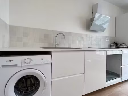location appartement 2 pièces 36 m² à poissy (78300)  880 €