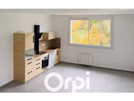 location appartement  75.13 m² t-4 à saint-geoire-en-valdaine  1 100 €