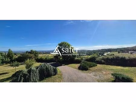 propriete traditionnelle en zone naturelle