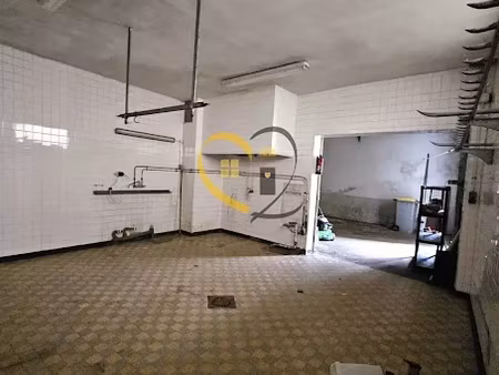 vente parking 76 m² à saint-martin-d'auxigny (18110)  28 500 €