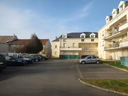 vente parking à vaujours (93410)  6 000 €