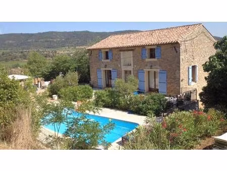 maison vigneronne  4 appartements  bureaux  piscine