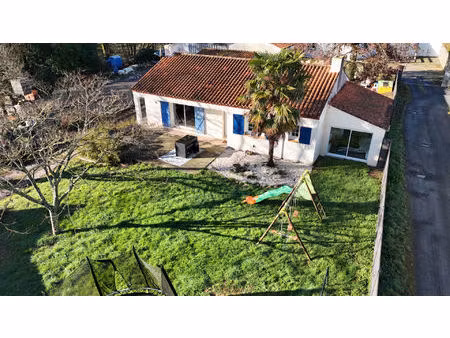 maison froidfond 4 pièce(s) 103 m2