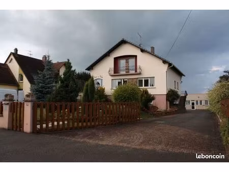 appartement 90 m² – 2ᵉ étage – parking + garage – bitschhoffen