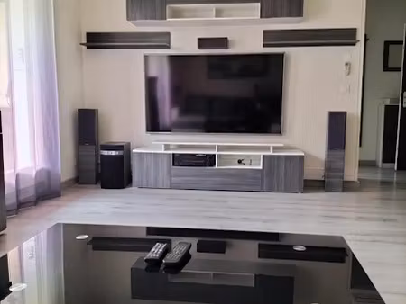 location meublée appartement 2 pièces 54 m² à la trinite (06340)  1 060 €