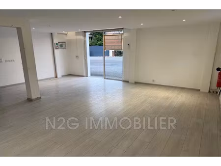 location locaux professionnels 45 m² à mougins (06250)  1 190 €