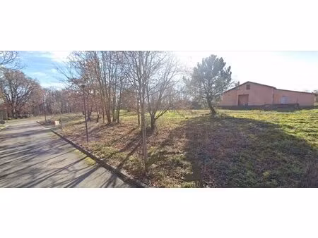terrain à bâtir de 487 m²