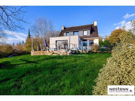 maison saint brandan  à 2 km de quintin  4 chambres dont une au rez de chaussée  sous sol 