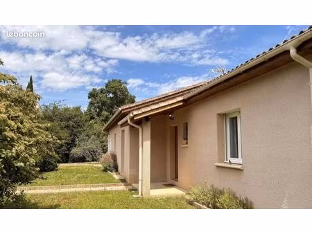 villa de plain-pied t4 avec jardin et garage à urdens