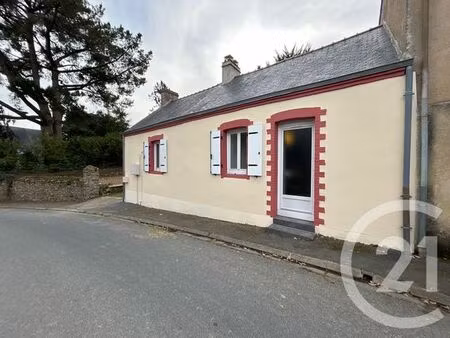 maison à louer - 3 pièces - 62 m2 - carbay - 49 - pays-de-loire