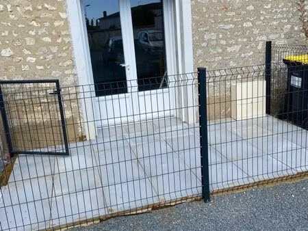 appartement t 2 sur port du riberou