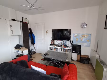 t136 - appartement 2 pièces 31.60 m2 vendu loué meublé s