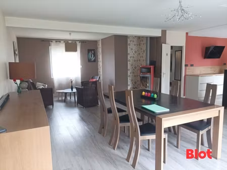 a vendre chez blot vitre - maison 3 chambres etrelles