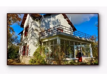 a vendre verdalle (tarn - 81) - maison de caractère p6 développant environ 160 m² sur terr