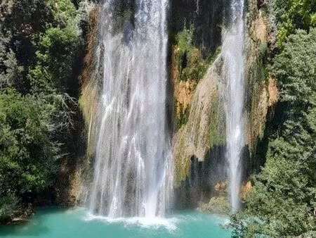 terrain entièrement clôturer