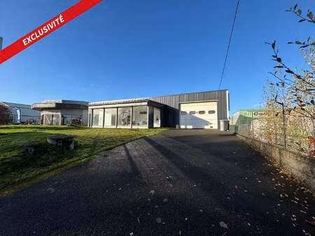 vente immeuble à questembert (56230) : à vendre / 248m² questembert