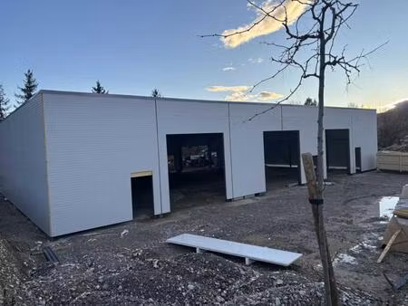 entrepôt de 200 m² - gap