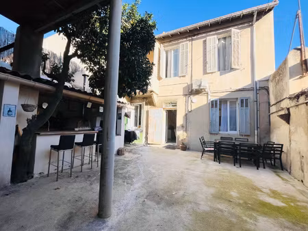 maison t3 en duplex avec cour de 100m2