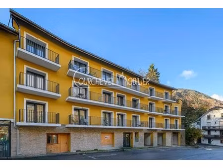 prestigieux immeuble de rapport en vente à brides-les-bains  auvergne-rhône-alpes