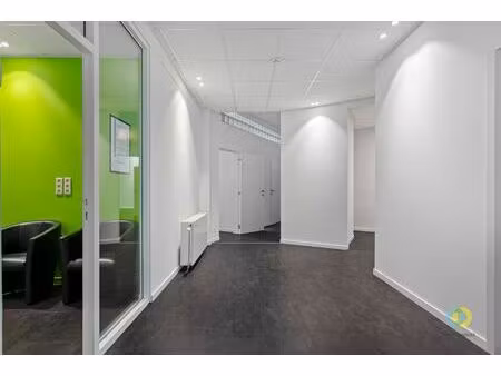 commercieel te huur in peutie