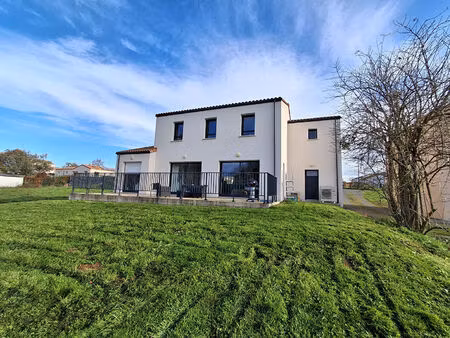 maison récente 183 m2 7 chambres