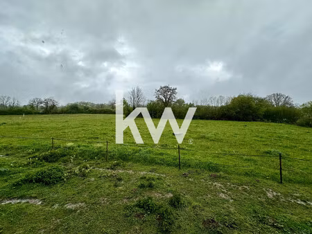 vente : terrain constructible de 5 204 m² à charbonnieres les