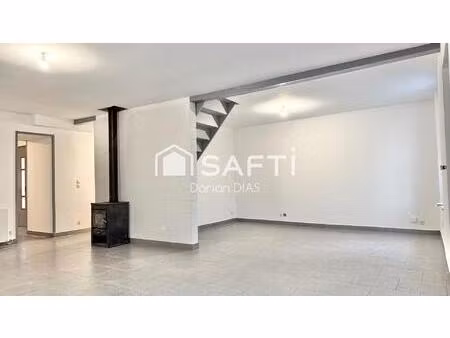 grande maison rénovée – axe laon/reims