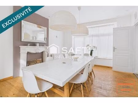 maison de village entierement restaure avec cour