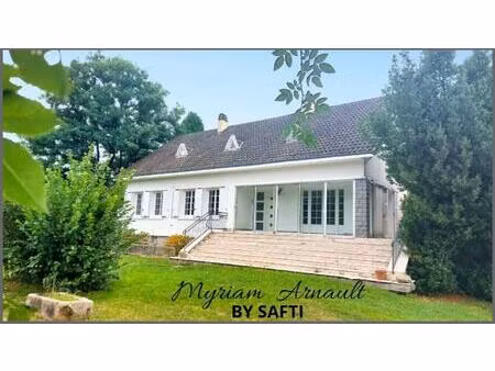 maison 4 chambres 200 m²  double garage terrain clos 2730 m²