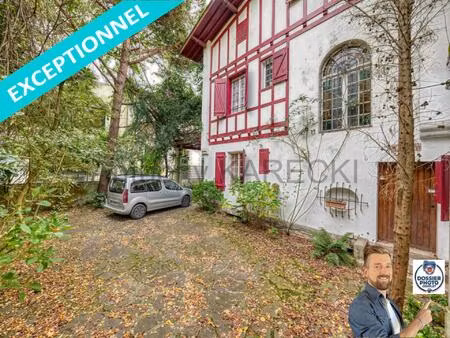 maison de maître 400m² excellent état sur terrain 1700m²