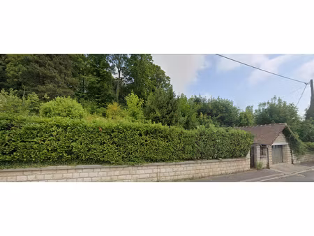 terrain champagne sur oise 740 m2