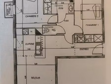 proche des commerces et du littoral
