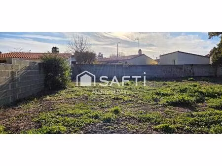 beau terrain centre bourg