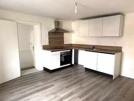 à louer appartement 69 96 m² – 870 € |haute-kontz
