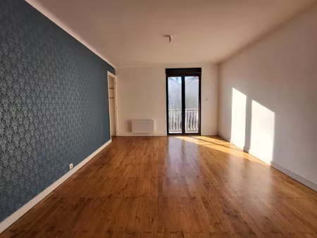 vente maison 5 pièces 150 m² à saint-julien-de-vouvantes (44670)  123 000 €