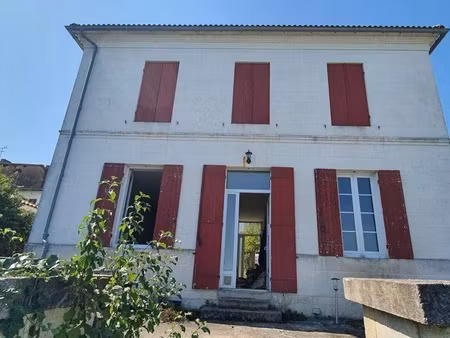 vente maison 4 pièces 101 m² à montlieu-la-garde (17210)  161 250 €
