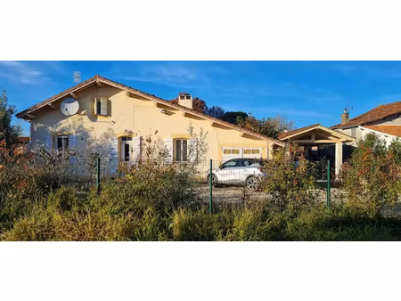 vente maison 6 pièces 1 m² à plaisance (32160)  169 600 €