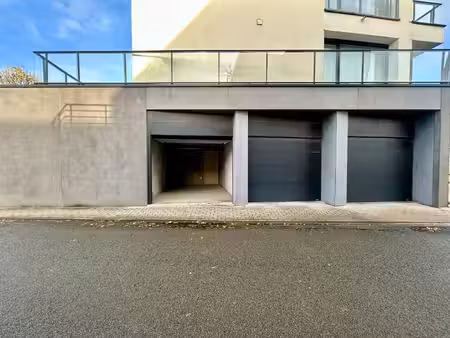 garage te koop in meulebeke