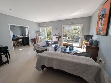 maison familiale 7/8 p. – 6 ch – jardin – sous-sol total ?