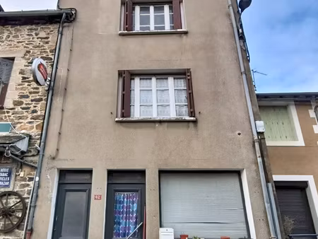 à vendre – maison de village 5 pièces  110 m² – arvieu (aveyron) idéal résidence principal