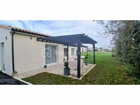 maison de 124 m² à julienne